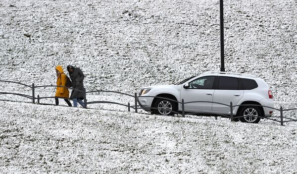 سقوط الثلج الأول لهذا العام في قازان الروسية - سبوتنيك عربي