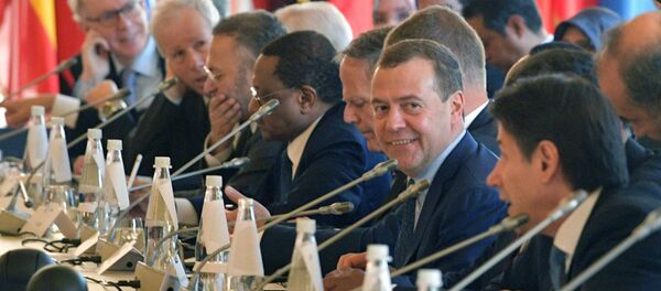 قادة العالم يحضرون مؤتمر باليرمو الدولي لمناقشة الوضع في ليبيا، إيطاليا 13 نوفمبر/ تشرين الثاني 2018 - سبوتنيك عربي