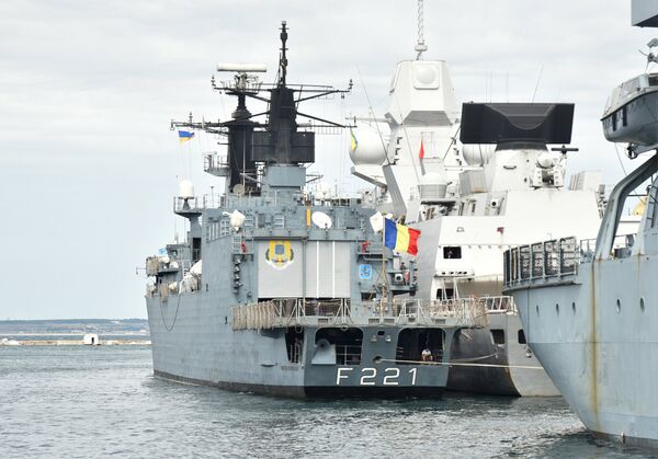 سفن الناتو تدخل ميناء اوديسا - سبوتنيك عربي