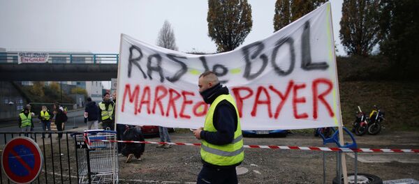 احتجاجات السترات الصفراء في فرنسا - سبوتنيك عربي