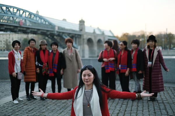 سياح صينيون في موسكو سياح صينيون في موسكو - سبوتنيك عربي