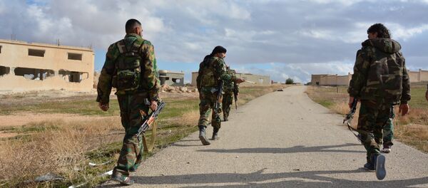 النصرة تنقل 5 أسطوانات كلور إلى جهة مجهولة بمحافظة إدلب - سبوتنيك عربي