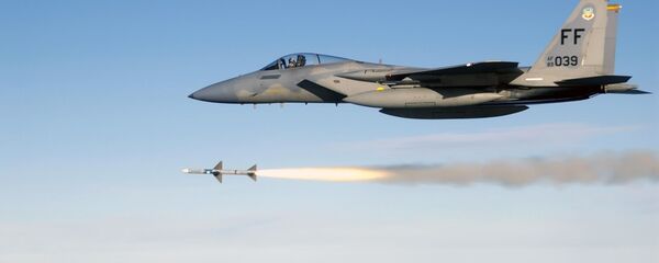 طيران التحالف الدولي - المقاتلة إف-15 (F-15) الأمريكية تشن غارة جوية - سبوتنيك عربي