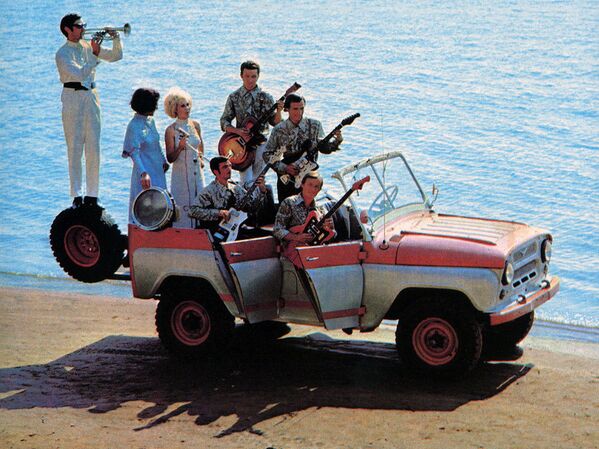 دعاية السيارة السوفيتية واز-468 ب دعاية السيارة السوفيتية واز-468 ب - سبوتنيك عربي