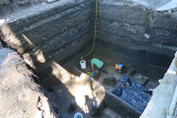 علماء الآثار يكتشفون رفات بشرية في سلفادور - سبوتنيك عربي