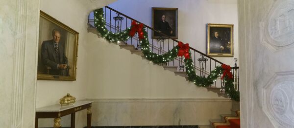 زينة البيت الأبيض بمناسبة أعياد الميلاد المجيد ورأس السنة، واشنطن 26 نوفمبر/ تشرين الثاني 2018 - سبوتنيك عربي
