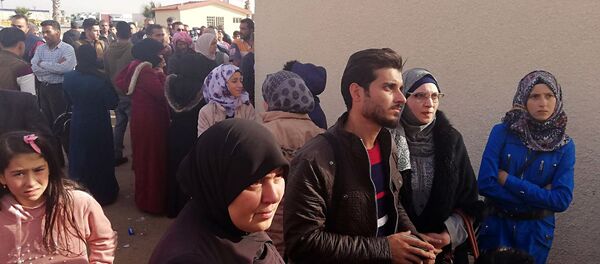 معبر نصيب يشهد عودة مئات السوريين من المخيمات الأردنية إلى درعا - سبوتنيك عربي