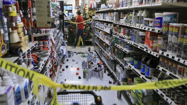 آثار زلزال في ألاسكا - 30 نوفمبر/ تشرين الثاني 2018 - سبوتنيك عربي