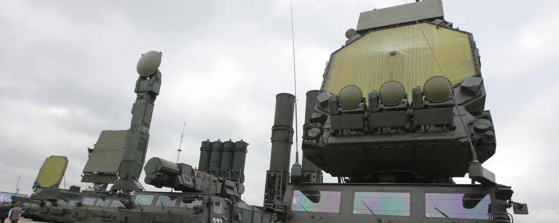 منظومتا الدفاع الجوي إس-300في وإس-300في إم - سبوتنيك عربي, 1920, 27.08.2025