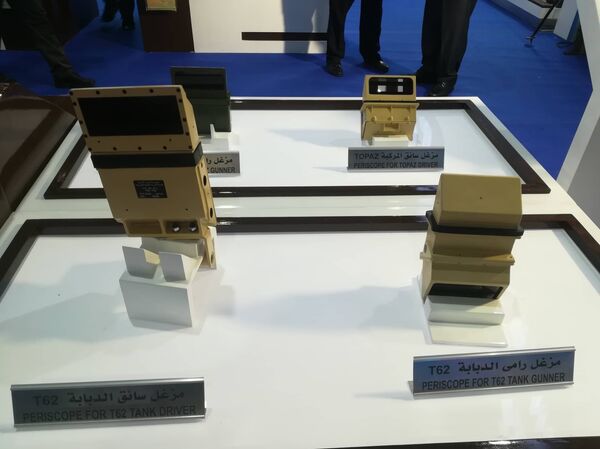 أجهزة مراقبة تنتجها الشركة العربية للبصريات في معرض إيديكس 2018 في مصر - سبوتنيك عربي