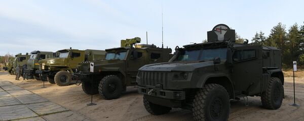 عربات مدرعة روسية - سبوتنيك عربي