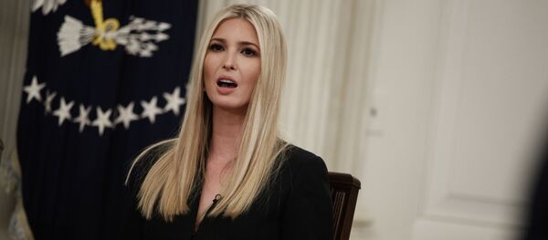 مستشارة الرئيس الأمريكي دونالد ترامب، وانبته، إيفانكا ترامب - سبوتنيك عربي