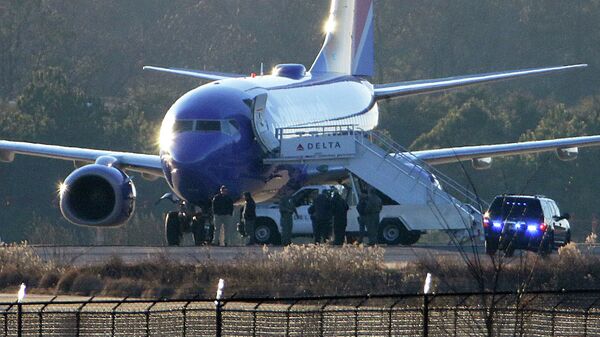 طائرة ركاب تابعة لشركة الطيران Southwest Airlines في الولايات المتحدة تنزلق عن المدرج - سبوتنيك عربي