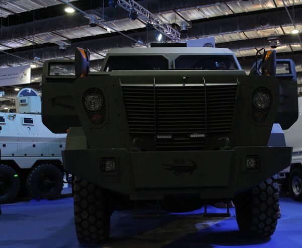 حافلة التمساح مدرعة مصرية ضخمة  - سبوتنيك عربي