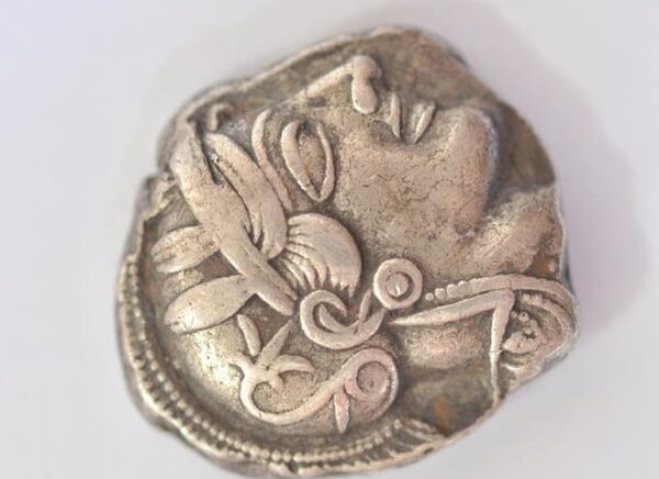 قطع أثرية مصرية يتم عرضها في المتحف المصري لأول مرة - سبوتنيك عربي