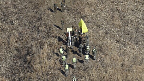 الحدود بين كوريا الجنوبية و كوريا الشمالية - الجنود - الجيش الكوري الجنوبي والشمالي، 12 ديسمبر/ كانون الأول 2018 - سبوتنيك عربي