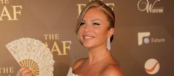 الفنانة اللبنانية نيكول سابا، عام 2017 - سبوتنيك عربي