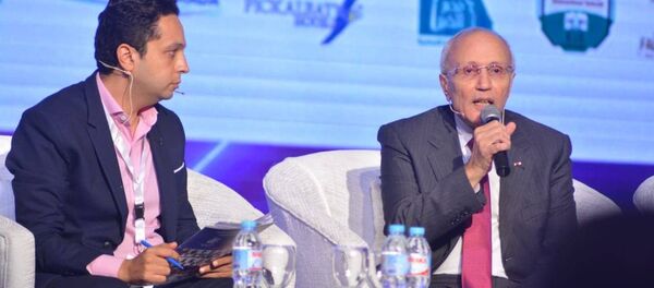 اللواء محمد العصار خلال مؤتمر مصر تستطيع بالتعليم - سبوتنيك عربي