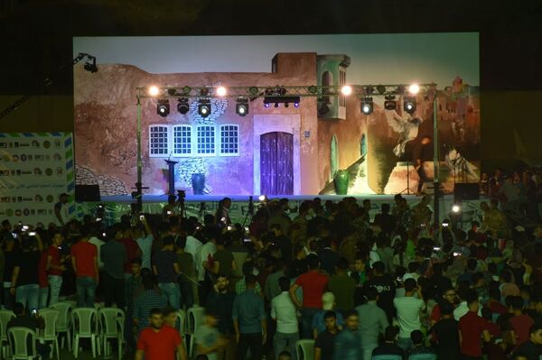 الأسود تحمي مدينة عراقية محررة من داعش - سبوتنيك عربي