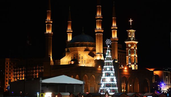 شجرة عيد الميلاد في مدينة بيروت، لبنان ديسمبر/ كانون الأول 2018 شجرة عيد الميلاد في مدينة بيروت، لبنان ديسمبر/ كانون الأول 2018 - سبوتنيك عربي