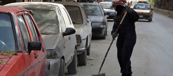 عاملات نظافة في شوارع دمشق - أم محمود عاملات نظافة في شوارع دمشق - أم محمود - سبوتنيك عربي