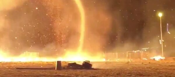 إعصار ناري على شاطئ سخييفينينغن في هولندا إعصار ناري على شاطئ سخييفينينغن في هولندا - سبوتنيك عربي