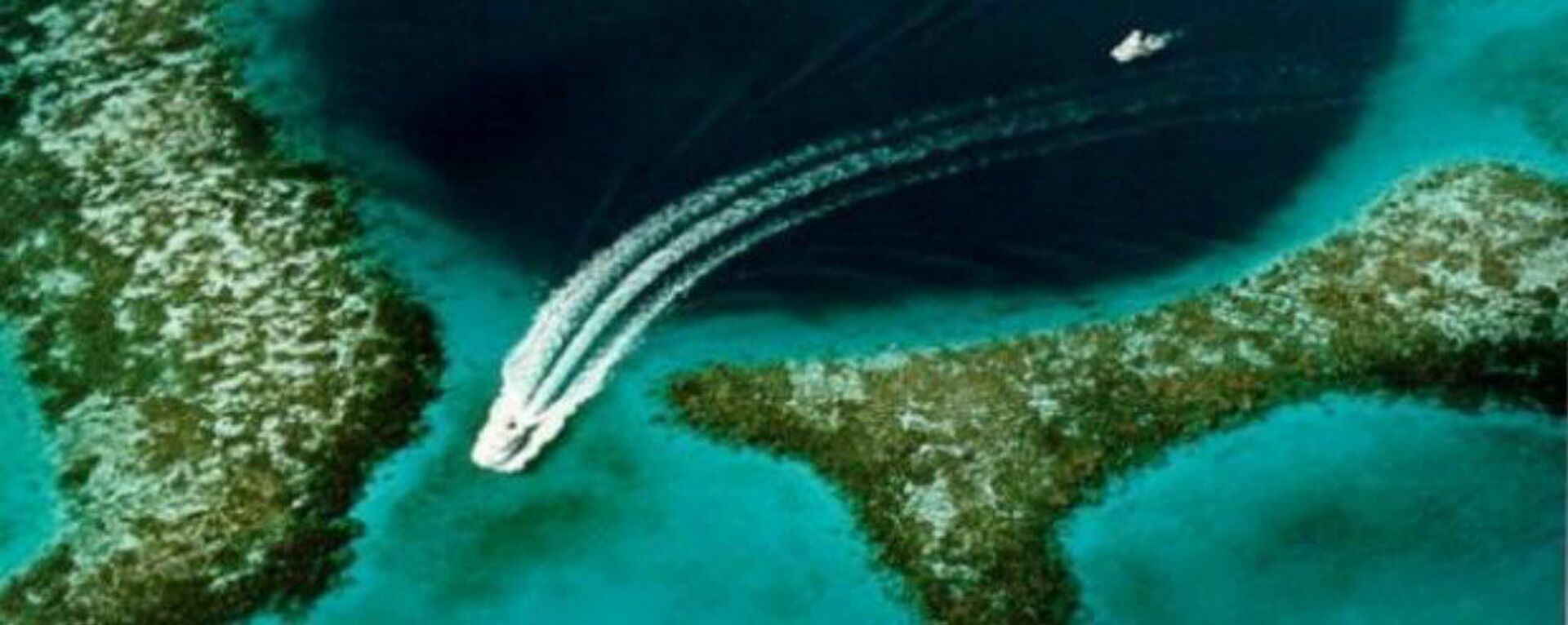 الحفرة الزرقاء العظيمة في دولة بليز، البحر الكاريبي - سبوتنيك عربي, 1920, 20.09.2019