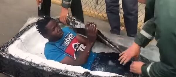 الشرطة الإسبانية تكشف طريقة جديدة لتهريب المهاجرين - سبوتنيك عربي