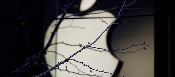 شعار شركة أبل في بكين، الصين 14 ديسمبر/ كانون الأول 2018 - سبوتنيك عربي