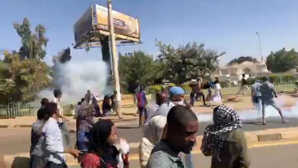 احتجاجات مدينة أم درمان في السودان - سبوتنيك عربي