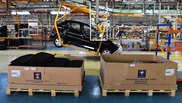 مصنع SIAMCO  السوري-الإيراني لانتاج السيارات في ريف دمشق، سوريا - سبوتنيك عربي