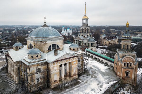 مجمع لدير بوريسوغليبسكي في مدينة تورجوك، في منطقة تفير الروسية - سبوتنيك عربي