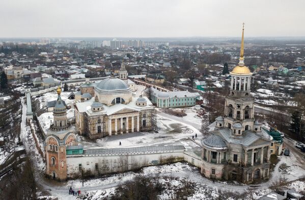 مجمع لدير بوريسوغليبسكي في مدينة تورجوك، في منطقة تفير الروسية - سبوتنيك عربي