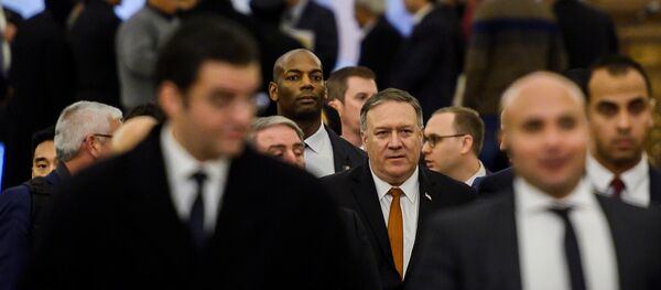 بومبيو يزور كنيسة ميلاد المسيح في القاهرة - سبوتنيك عربي