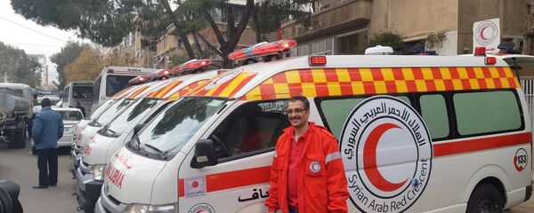 استلمت 16 سيارة إسعاف يابانية...الهلال الأحمر السوري: جاهزون لإرسال قوافل إلى الركبان - سبوتنيك عربي