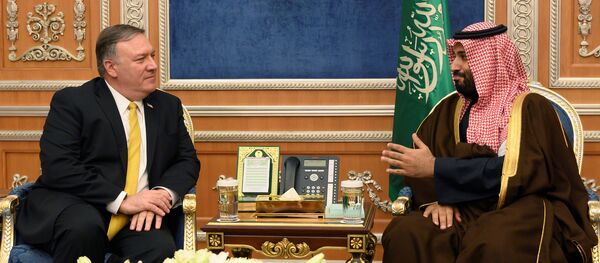 ولي العهد السعودي الأمير محمد بن سلمان يلتقي وزير الخارجية الأمريكي مايك بومبيو في الرياض ولي العهد السعودي الأمير محمد بن سلمان يلتقي وزير الخارجية الأمريكي مايك بومبيو في الرياض - سبوتنيك عربي