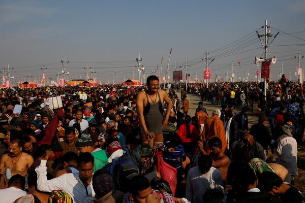 جانب من احتفالات مهرجان ماها كومبه ميلا  - سبوتنيك عربي