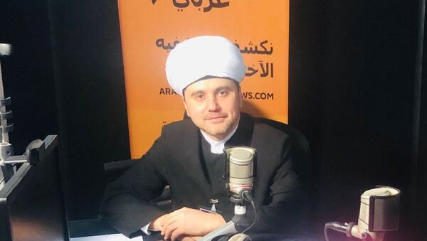 الدكتور روشان عباسوف النائب الأول لرئيس مجلس شورى المفتين في روسيا الدكتور روشان عباسوف النائب الأول لرئيس مجلس شورى المفتين في روسيا - سبوتنيك عربي