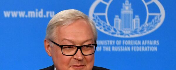 نائب وزير الخارجية الروسي، سيرغي ريابكوف خلال مؤتمر صحفي حول معاهدة الصواريخ متوسطة وبعيدة المدى - سبوتنيك عربي