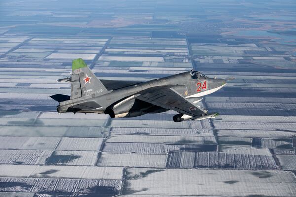 المقاتلة الهجومية سو-25 إس إم3 خلال المناورات في منطقة كراسنودارسكي كراي، روسيا المقاتلة الهجومية سو-25 إس إم3 خلال المناورات في منطقة كراسنودارسكي كراي، روسيا - سبوتنيك عربي