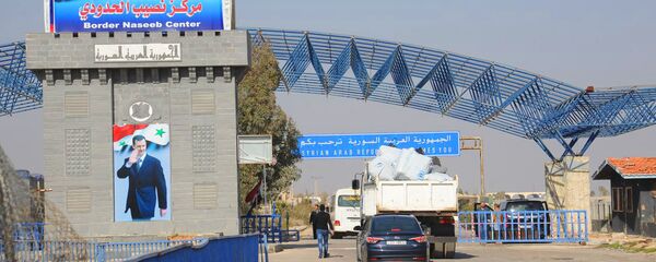 10 آلاف لاجئ سوري عادوا من مخيمات الأردن منذ فتح معبر نصيب - سبوتنيك عربي