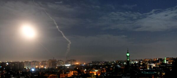 صواريخ العداون الإسرائيلي فوق سماء دمشق، 21 يناير/ كانون الثاني 2019 - سبوتنيك عربي