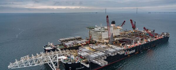 سفينة Pioneering Spirit قبل بدء تركيب خط أنابيب غاز لمشروع التيار الشمالي - 2 - سبوتنيك عربي