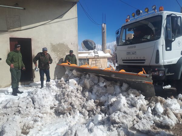 تراكم الثلوج في مرتفع قرص النفل، سوريا - سبوتنيك عربي