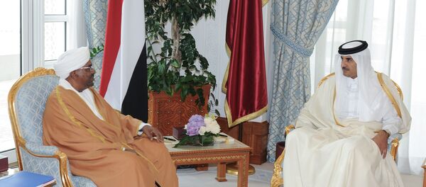 أمير قطر الشيخ تميم بن حمد آل ثاني يستقبل الرئيس السوداني عمر البشير - سبوتنيك عربي