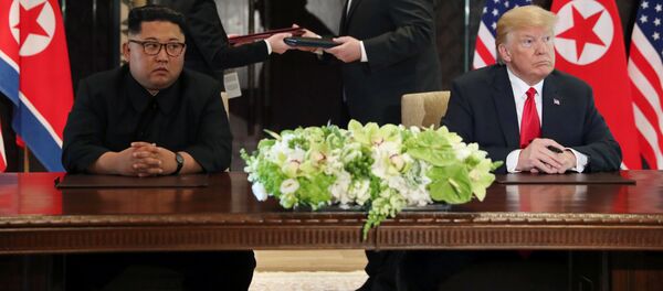 دونالد ترامب وكيم جونغ أون دونالد ترامب وكيم جونغ أون - سبوتنيك عربي