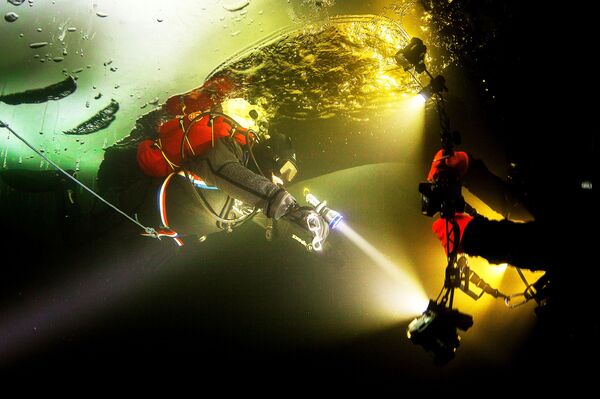  الغطاس المصري العالمي أحمد جبر يسجل رقم قياسي في موسوعة غينيس للأرقام القياسية - سبوتنيك عربي