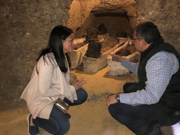 وزارة الآثار المصرية تكتشف 3 آبار دفن بمنطقة آثار تونا الجبل في محافظة المنيا، 2 فبراير/شباط 2019 - سبوتنيك عربي