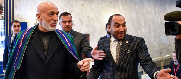 محادثات و مفاوضات بين طالبان والمعارضة الأفغانية (أفغانستان) في موسكو 5 فبراير/ شباط 2019 - الرئيس الأفغاني السابق حامد كرزاي  - سبوتنيك عربي