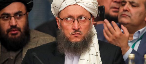محادثات و مفاوضات بين طالبان والمعارضة الأفغانية (أفغانستان) في موسكو 5 فبراير/ شباط 2019 - نائب رئيس حركة طالبان عبدالسلام حنفي - سبوتنيك عربي